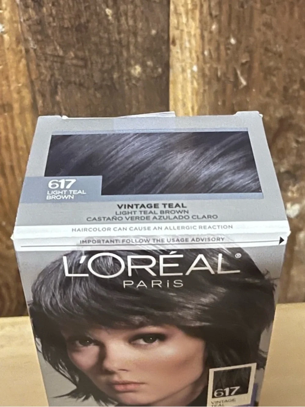 L’Oréal Féria 2 Glam Grunge Shimmering Hair Color 617 Vintage Teal Halloween